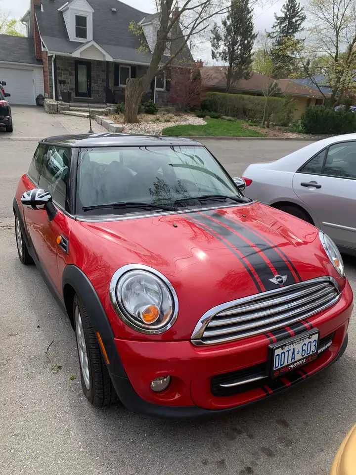 MINI Cooper Hardtop photo MINI Cooper Hardtop