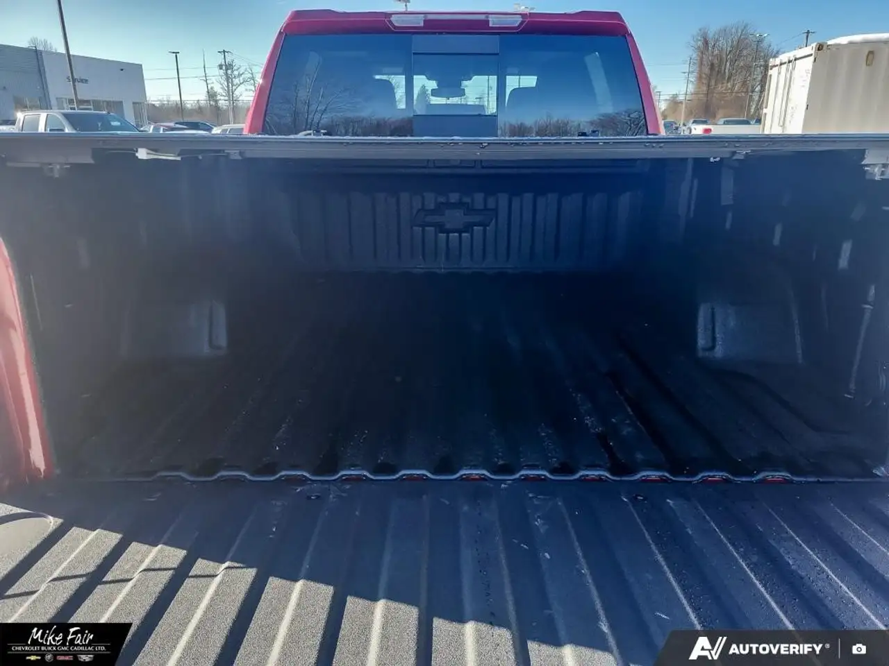 Chevrolet Silverado 1500 снимка Chevrolet Silverado 1500