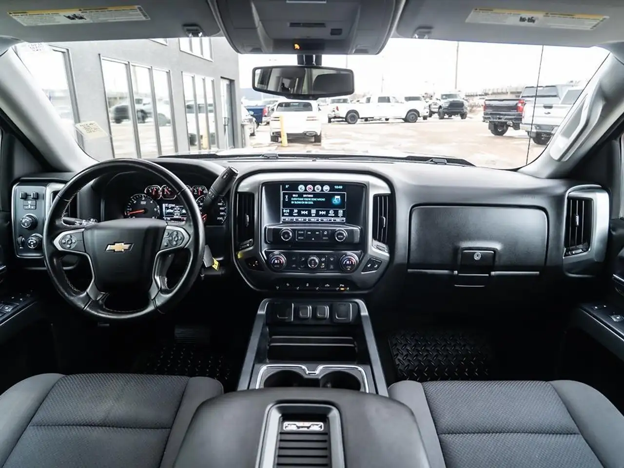 Chevrolet Silverado 1500 photo Chevrolet Silverado 1500