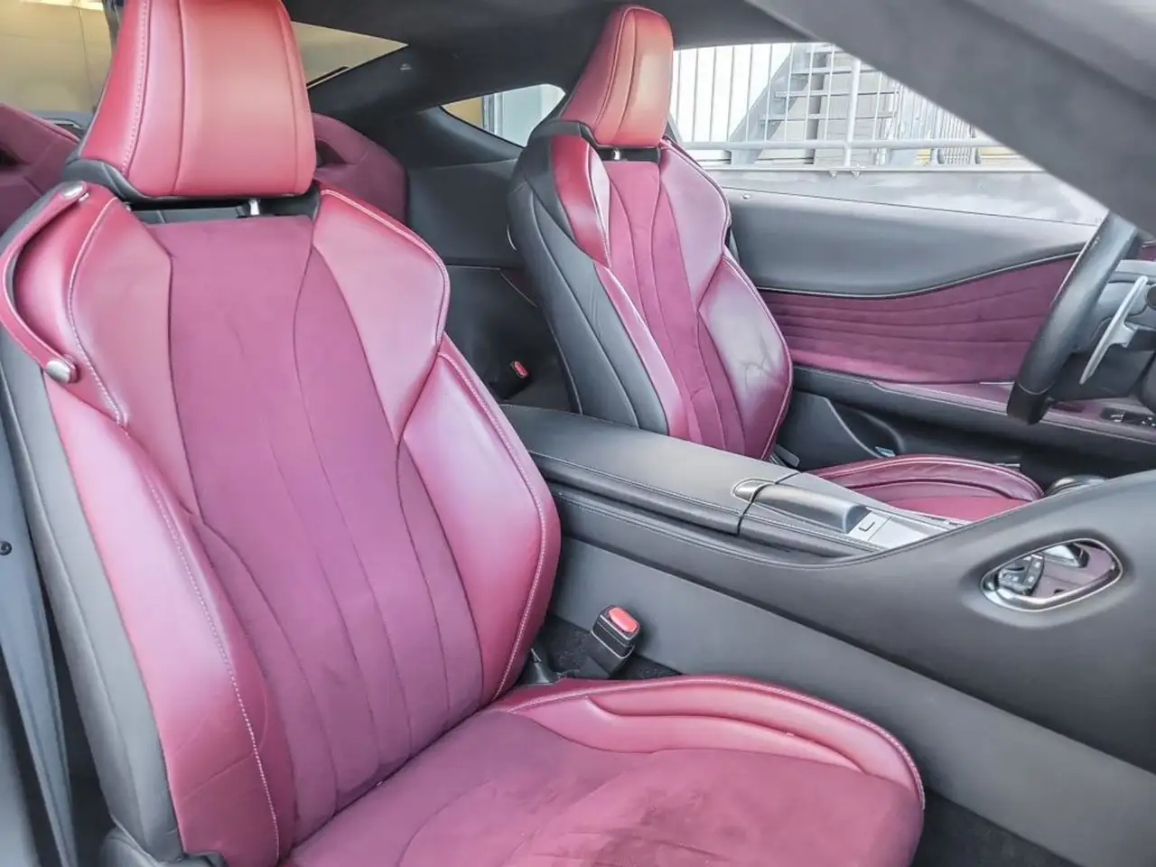 Lexus LC снимка Lexus LC