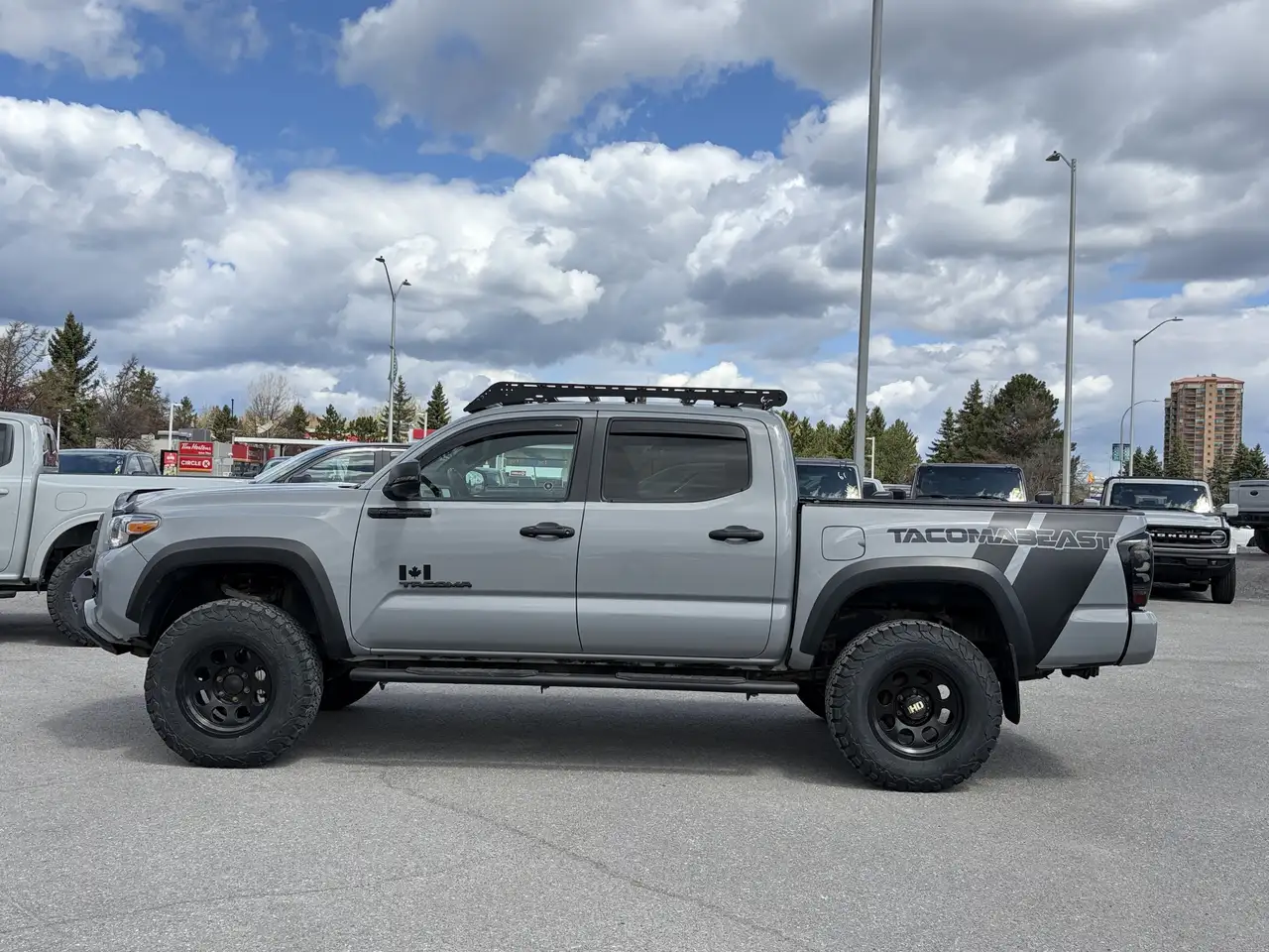 Toyota Tacoma снимка Toyota Tacoma