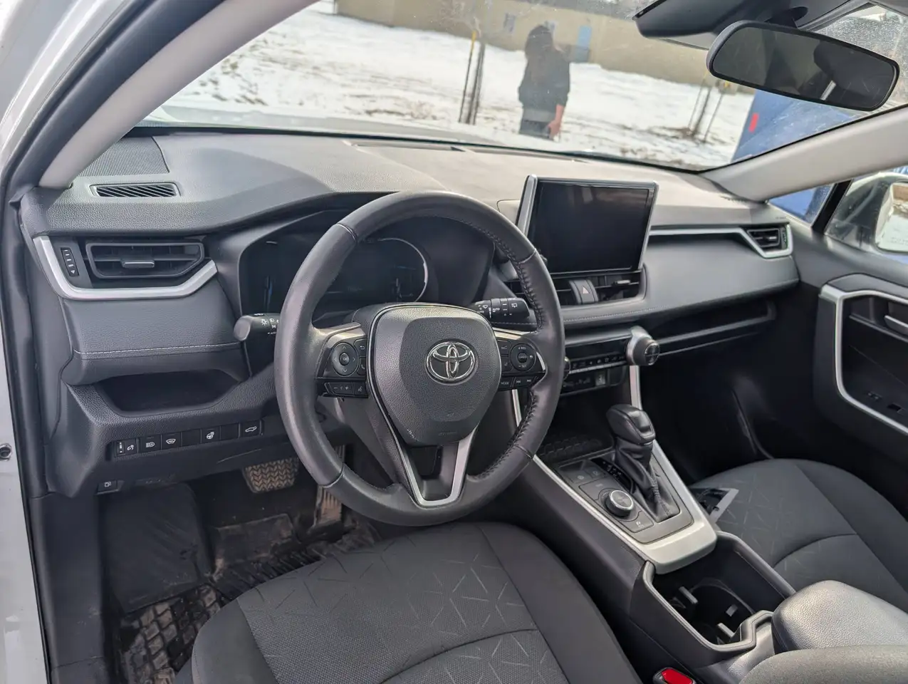 Toyota RAV 4 снимка Toyota RAV 4