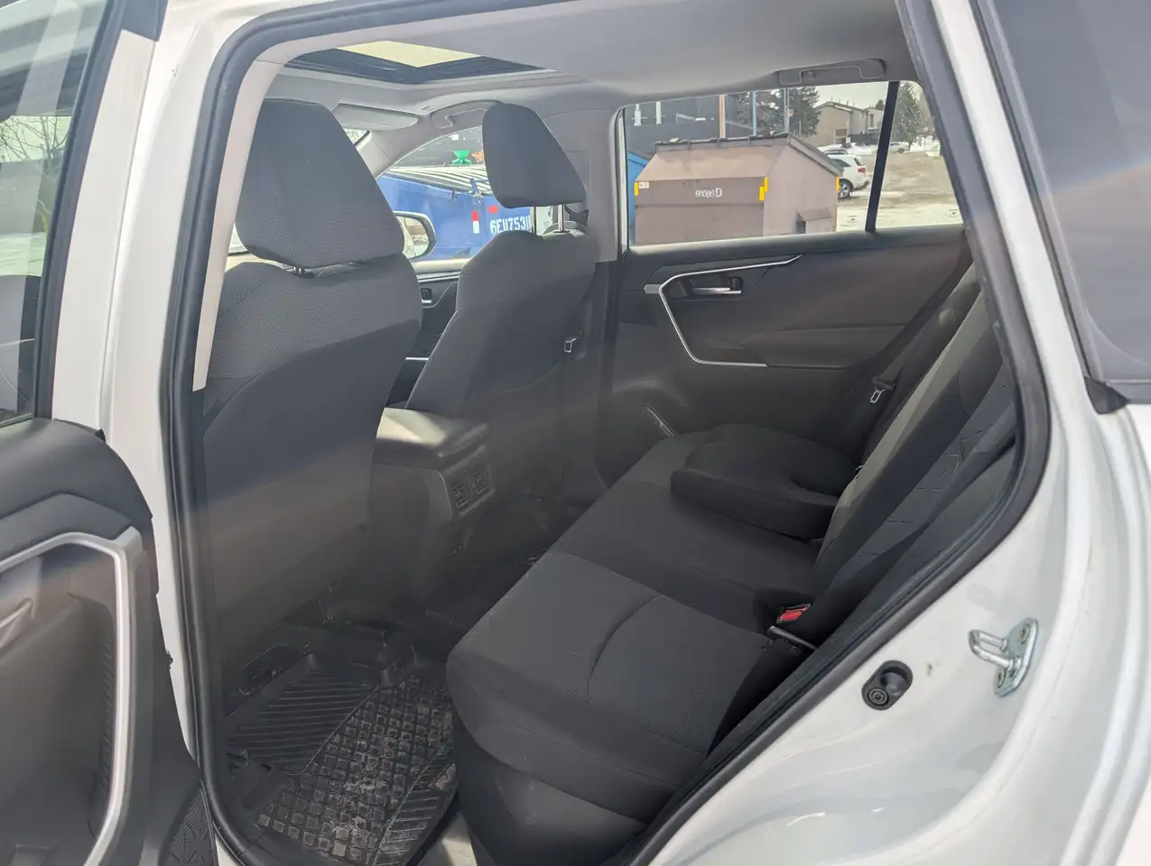 Toyota RAV 4 снимка Toyota RAV 4