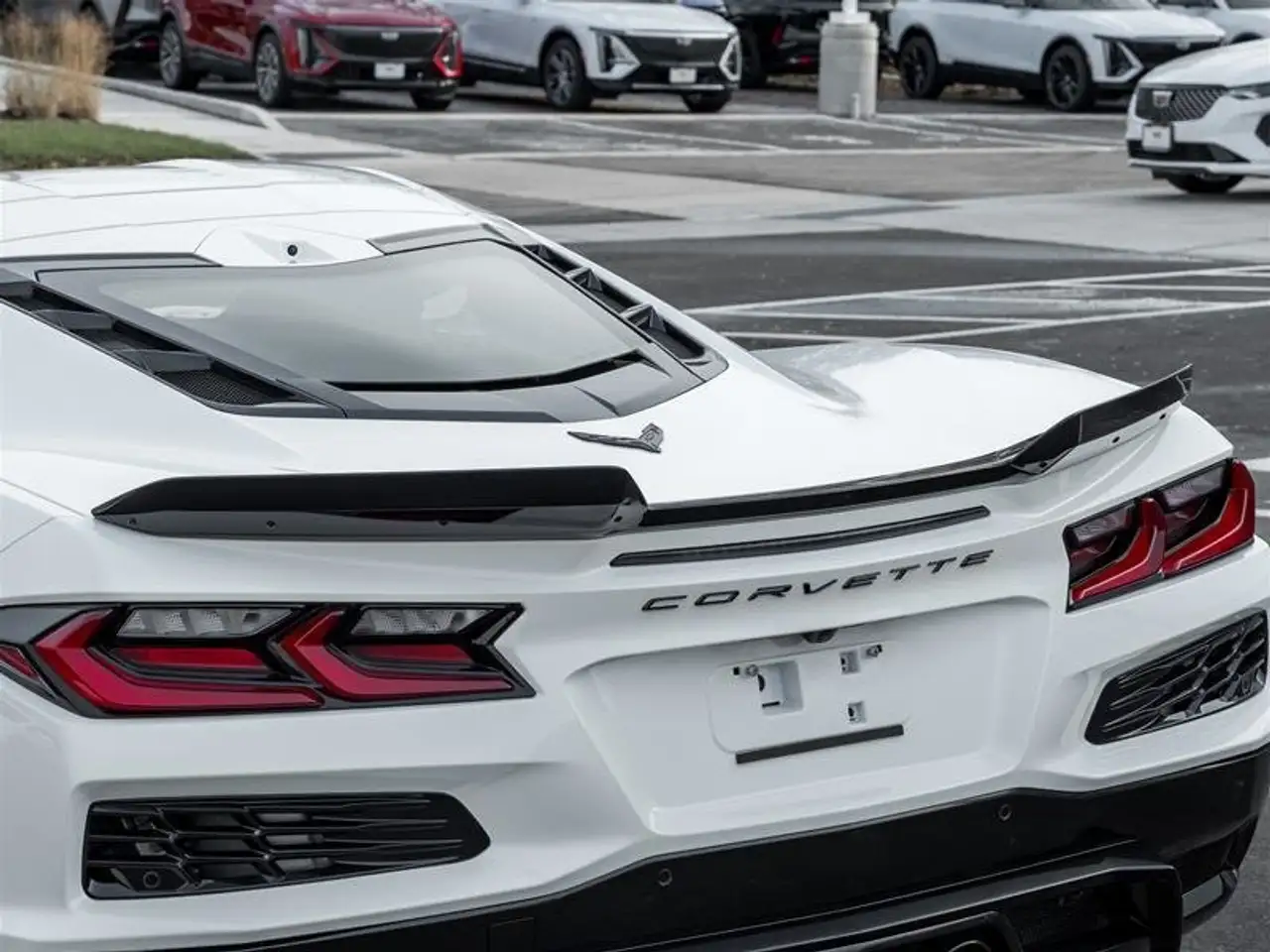 Chevrolet Corvette снимка Chevrolet Corvette