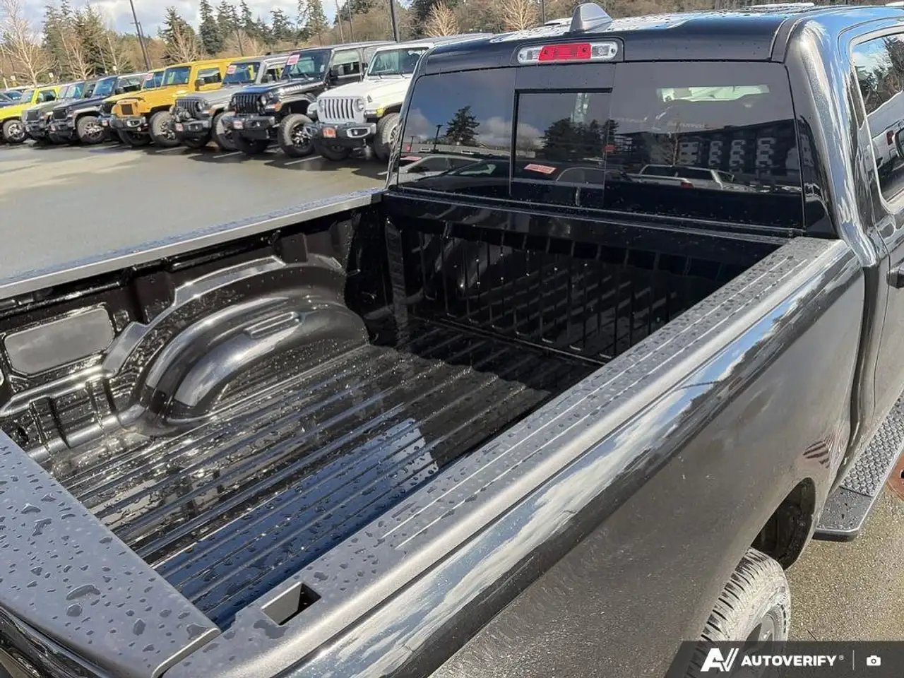 RAM 1500 снимка RAM 1500