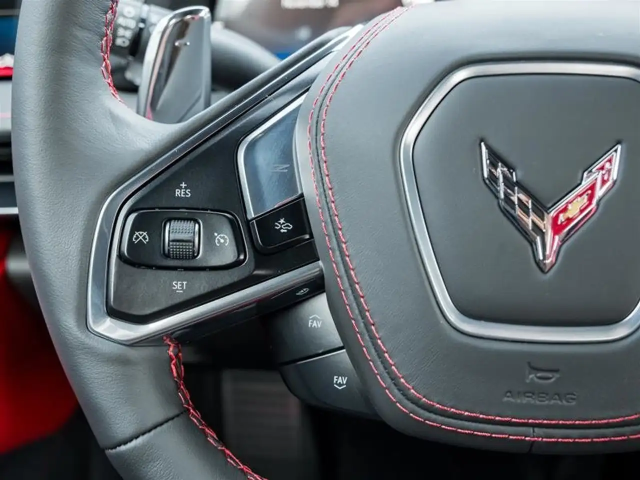 Chevrolet Corvette снимка Chevrolet Corvette