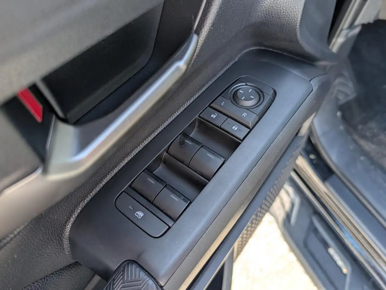 Toyota Tacoma снимка Toyota Tacoma