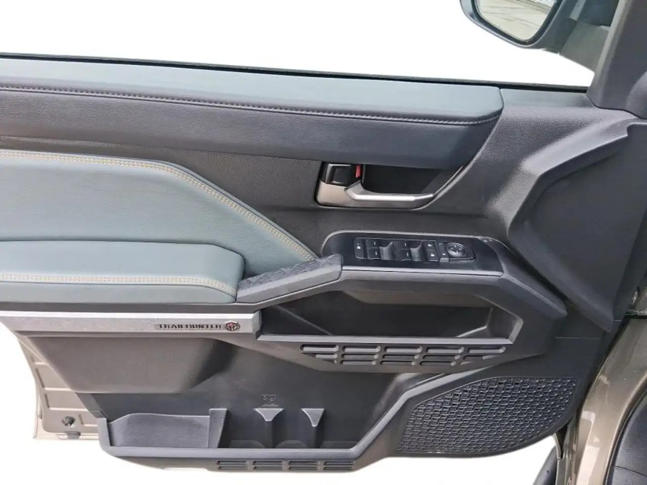 Toyota Tacoma снимка Toyota Tacoma