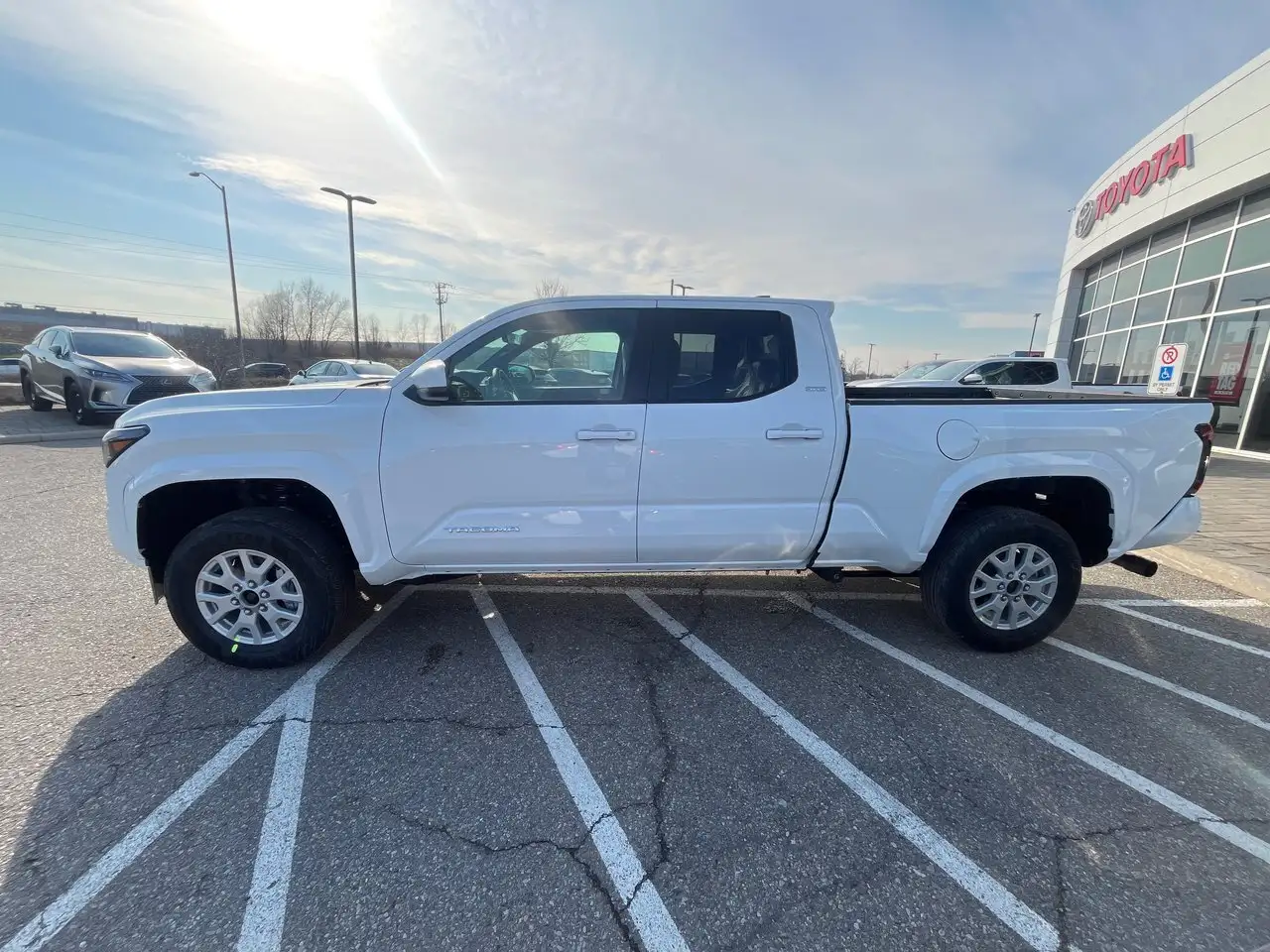 Toyota Tacoma снимка Toyota Tacoma