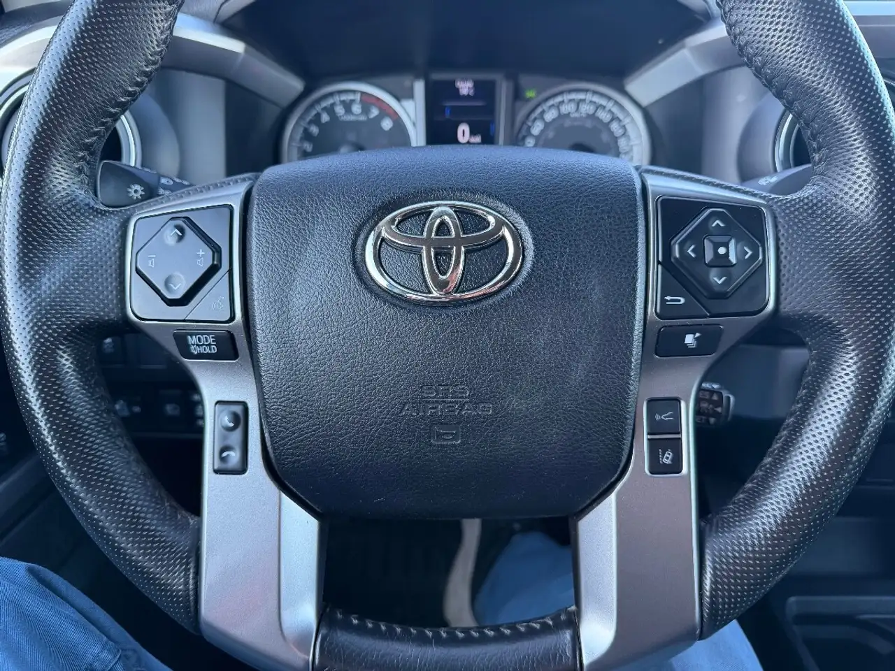 Toyota Tacoma fotografie Toyota Tacoma