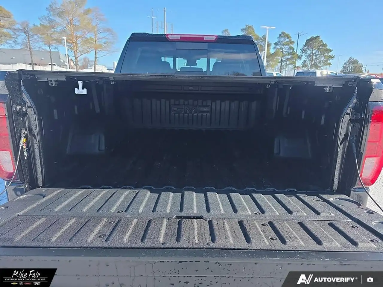 GMC Sierra 1500 fotografie GMC Sierra 1500