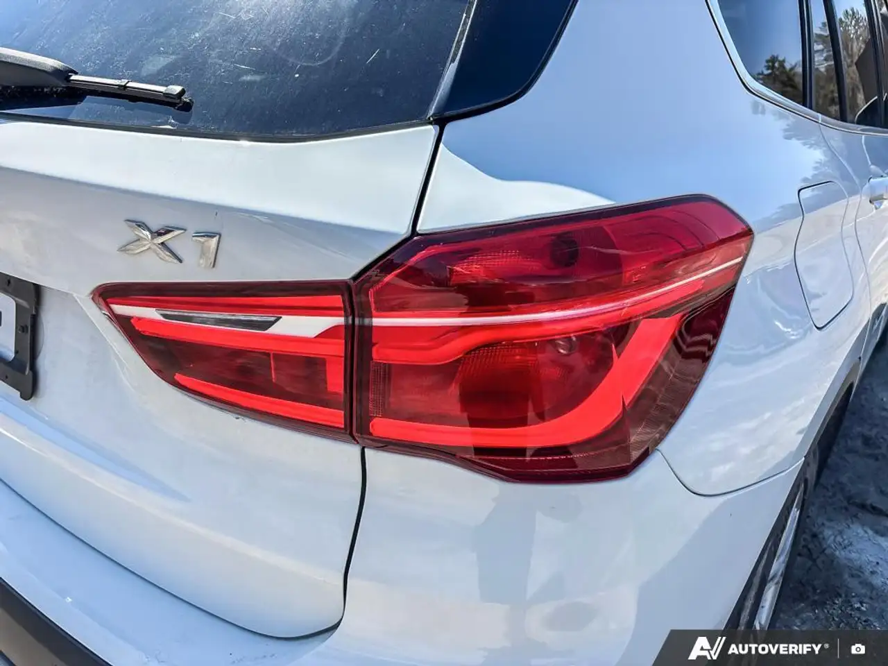 BMW X1 photo BMW X1