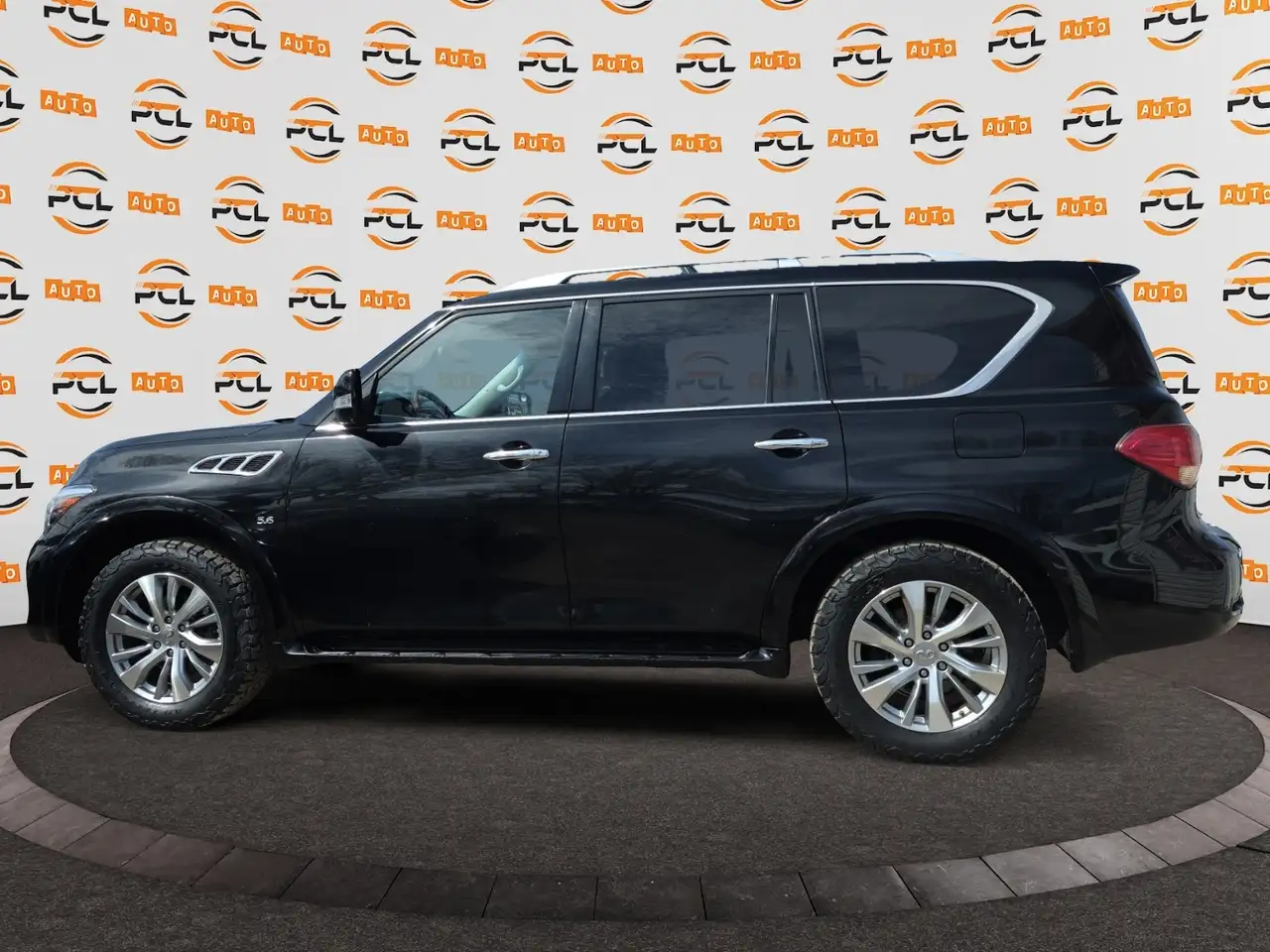 Infiniti QX80 снимка Infiniti QX80