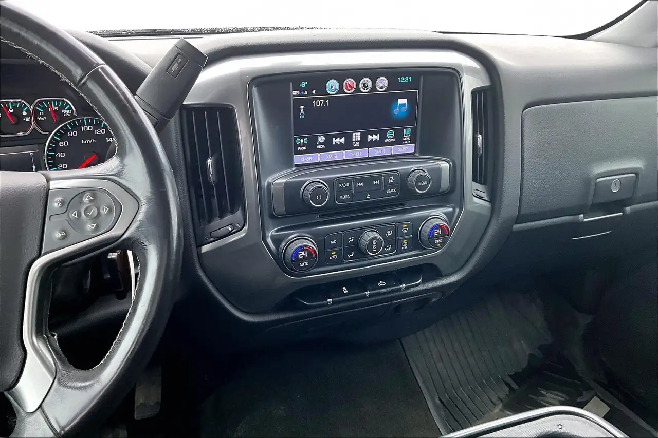 Chevrolet Silverado 1500 снимка Chevrolet Silverado 1500