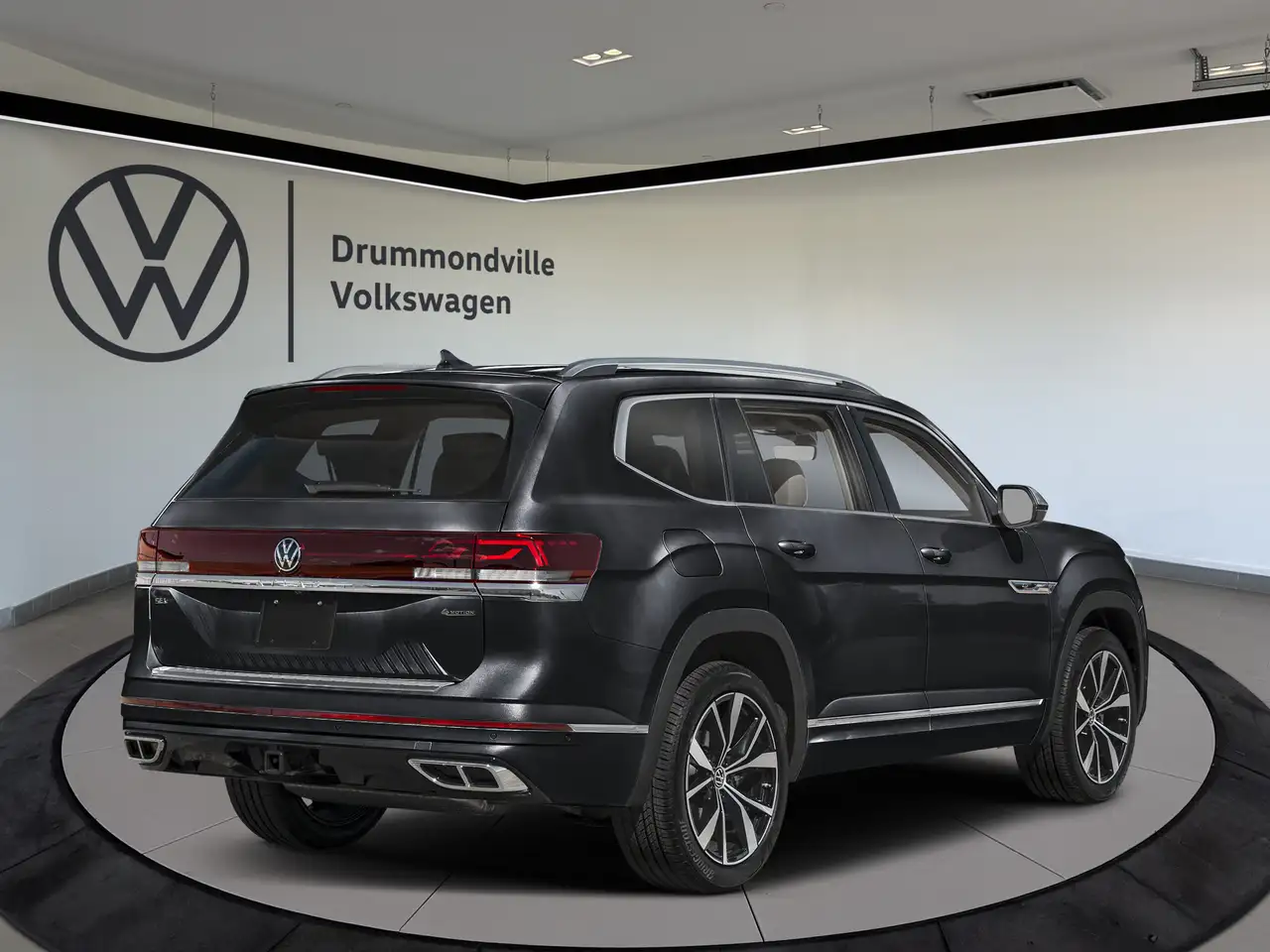 Volkswagen Atlas снимка Volkswagen Atlas