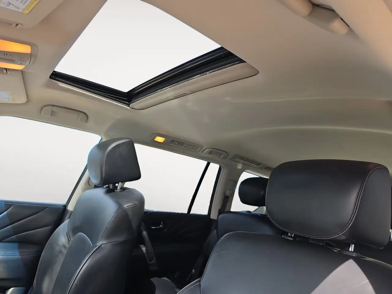 Infiniti QX80 снимка Infiniti QX80