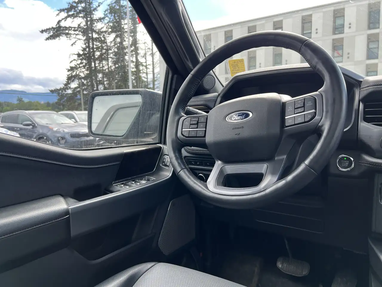 Ford F 150 Lightning снимка Ford F 150 Lightning