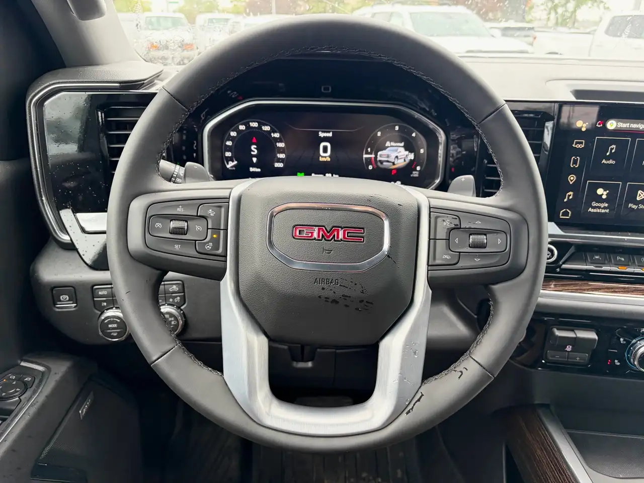 GMC Sierra 1500 снимка GMC Sierra 1500