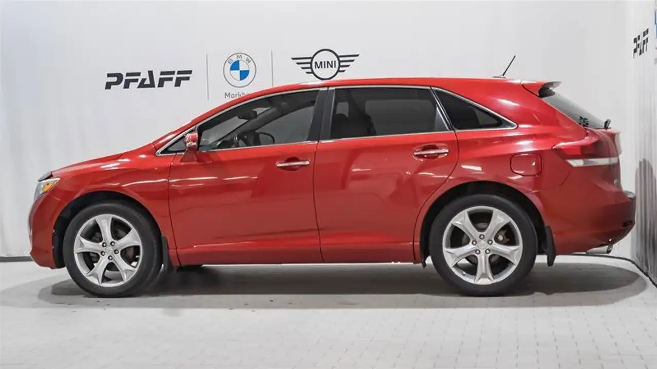Toyota Venza снимка Toyota Venza