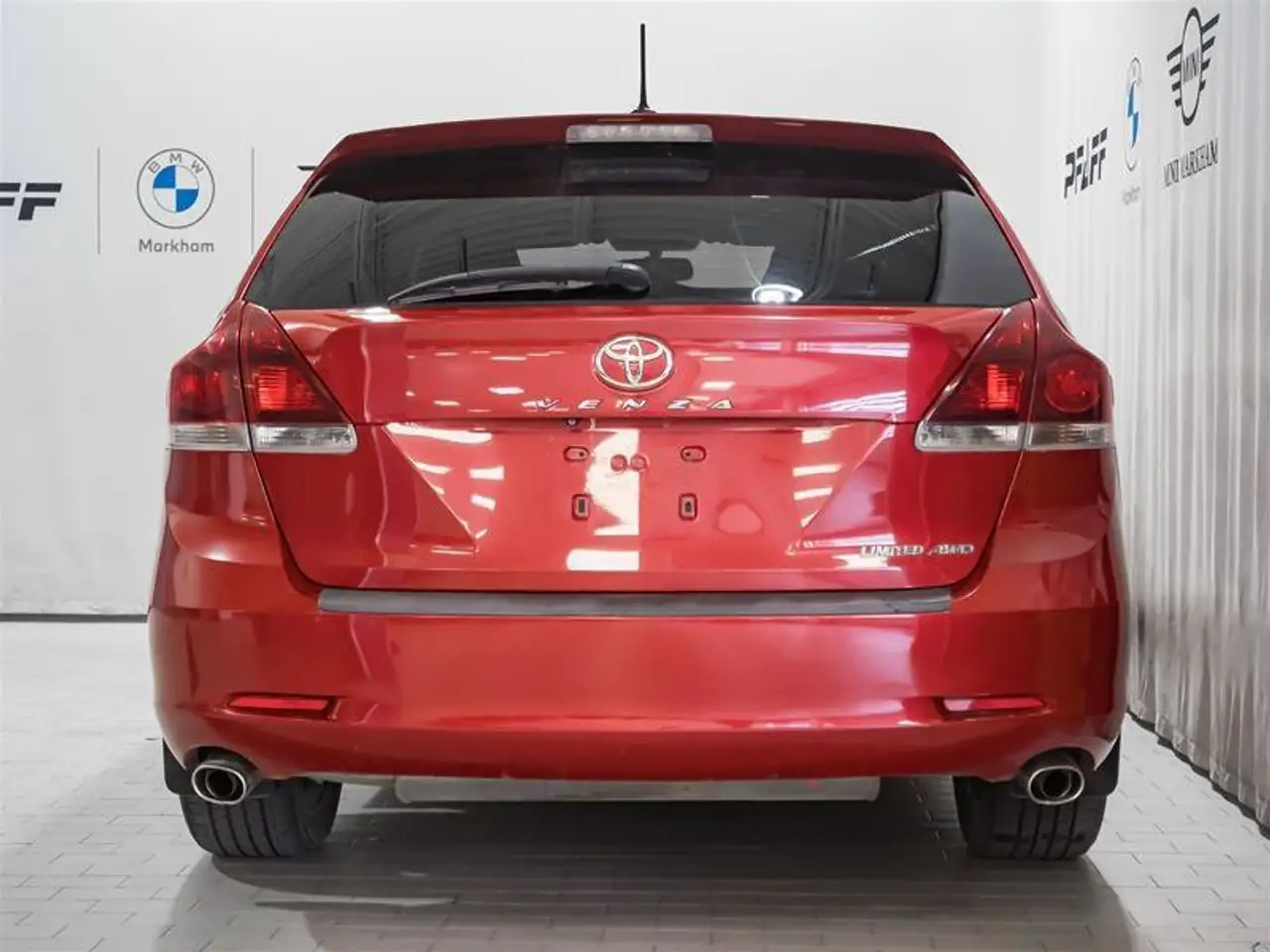 Toyota Venza снимка Toyota Venza