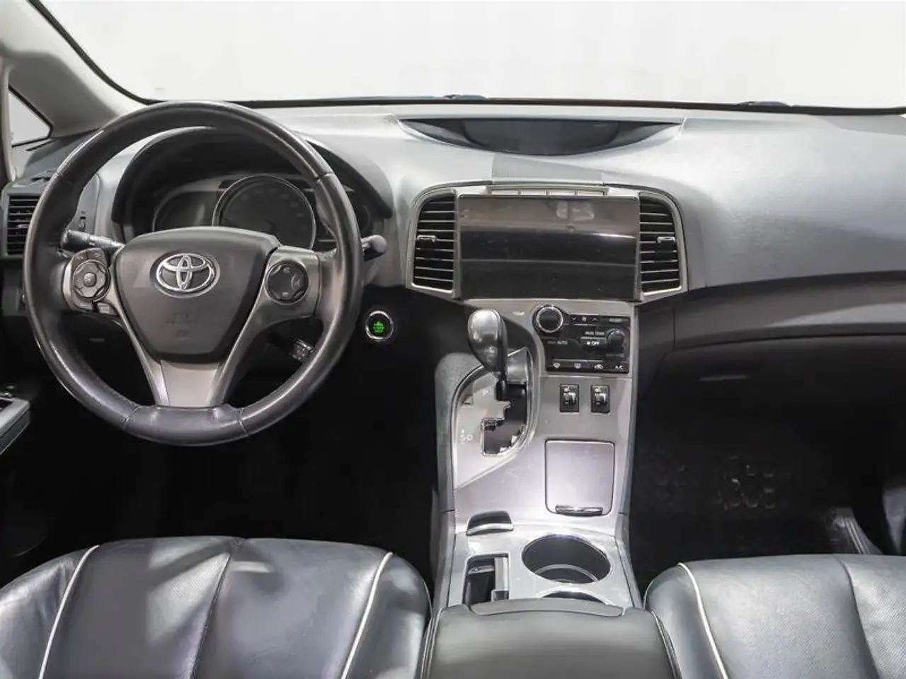 Toyota Venza снимка Toyota Venza