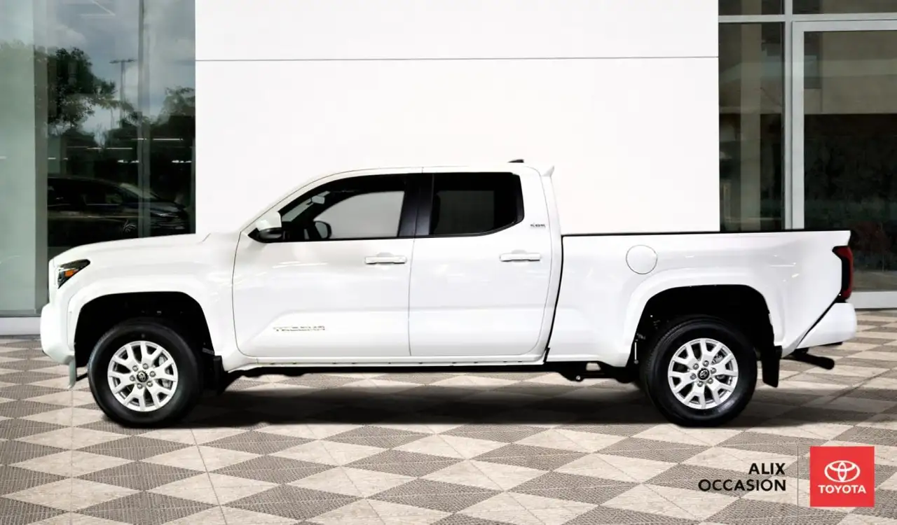 Toyota Tacoma снимка Toyota Tacoma