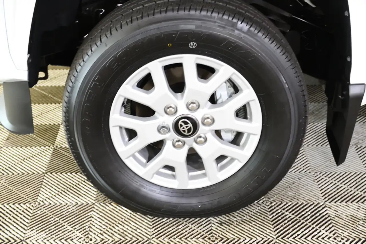 Toyota Tacoma снимка Toyota Tacoma