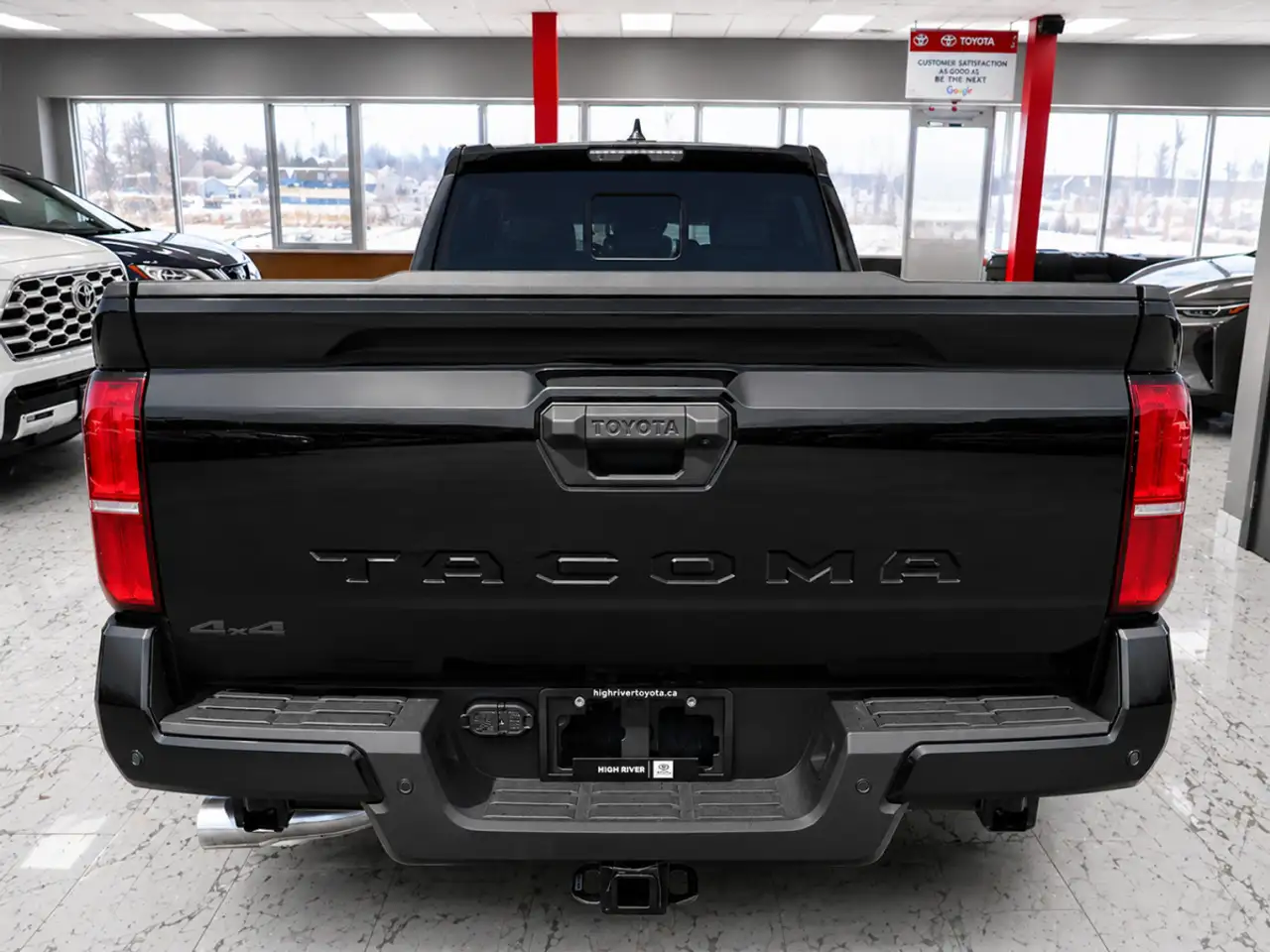 Toyota Tacoma снимка Toyota Tacoma