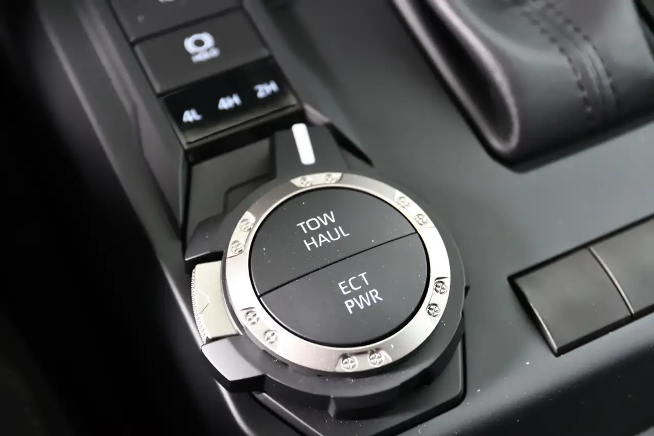 Toyota Tacoma снимка Toyota Tacoma