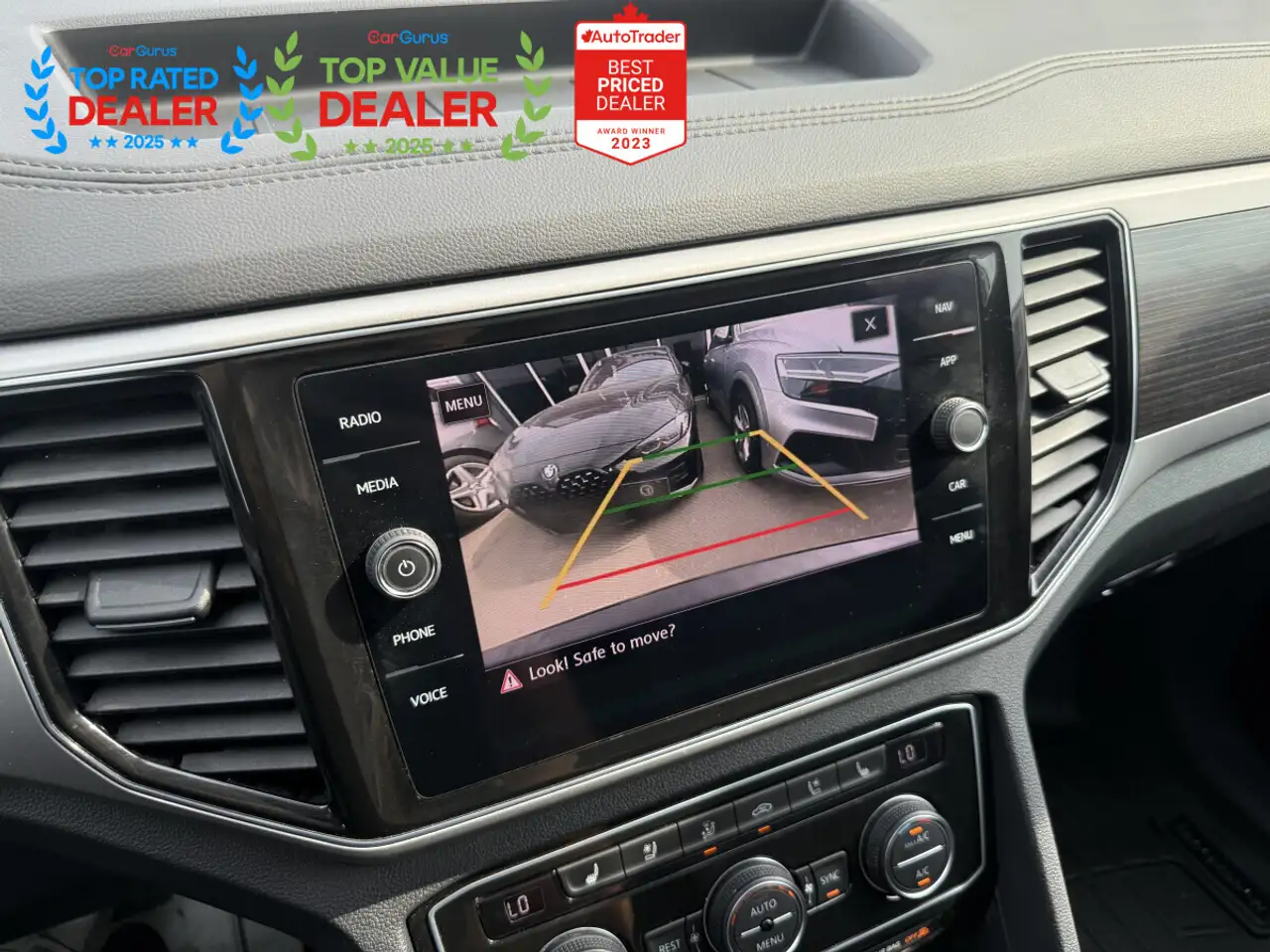 Volkswagen Atlas снимка Volkswagen Atlas