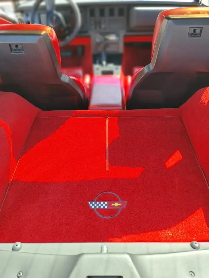 Chevrolet Corvette photo Chevrolet Corvette