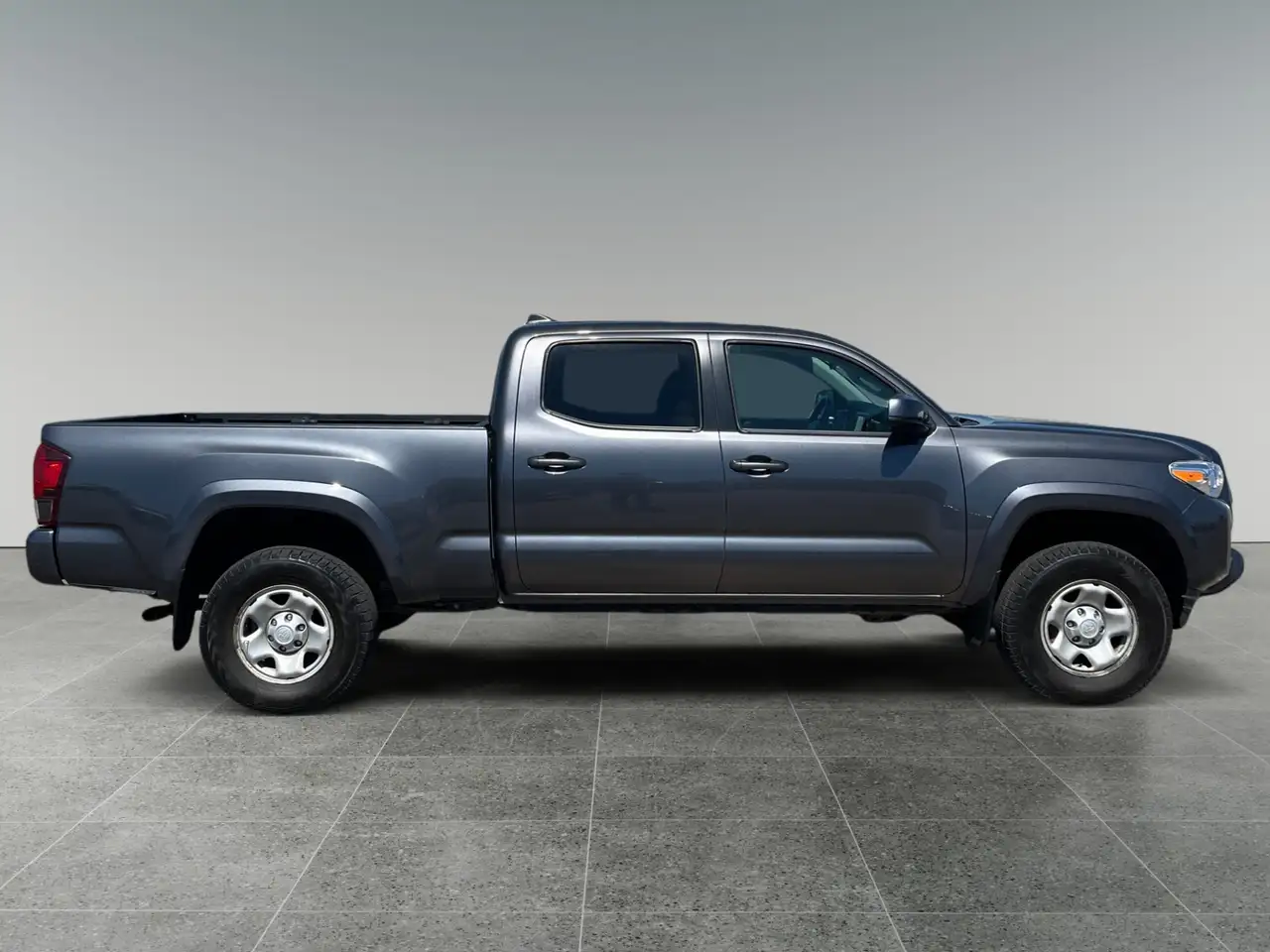 Toyota Tacoma снимка Toyota Tacoma