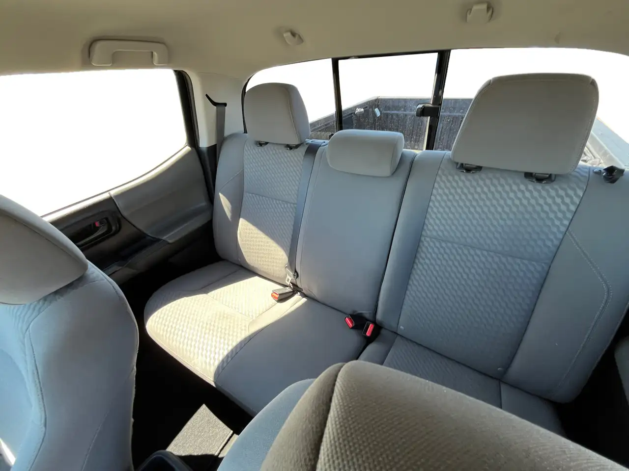 Toyota Tacoma снимка Toyota Tacoma