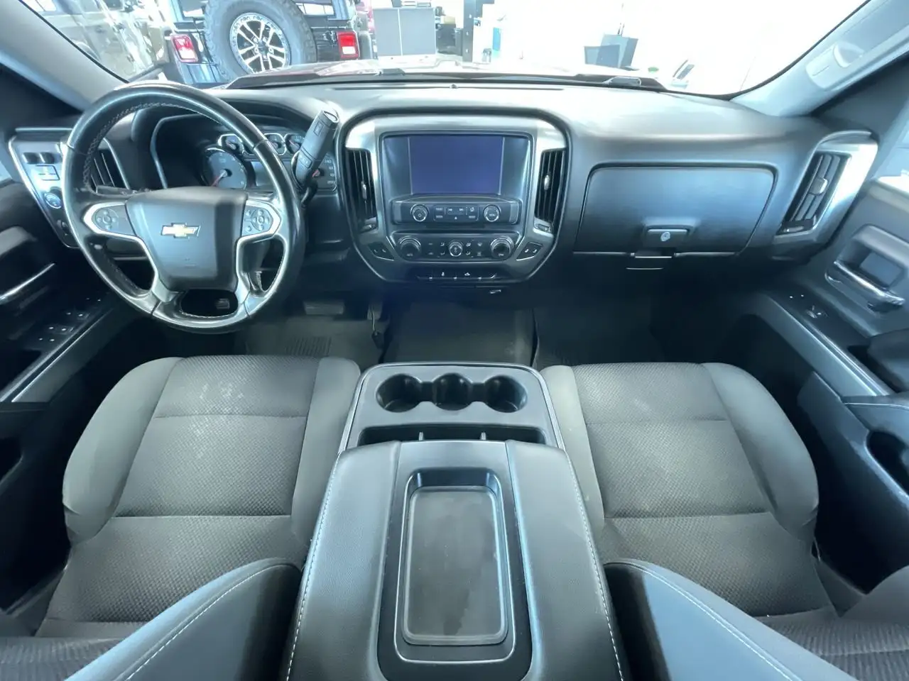 Chevrolet Silverado 1500 photo Chevrolet Silverado 1500