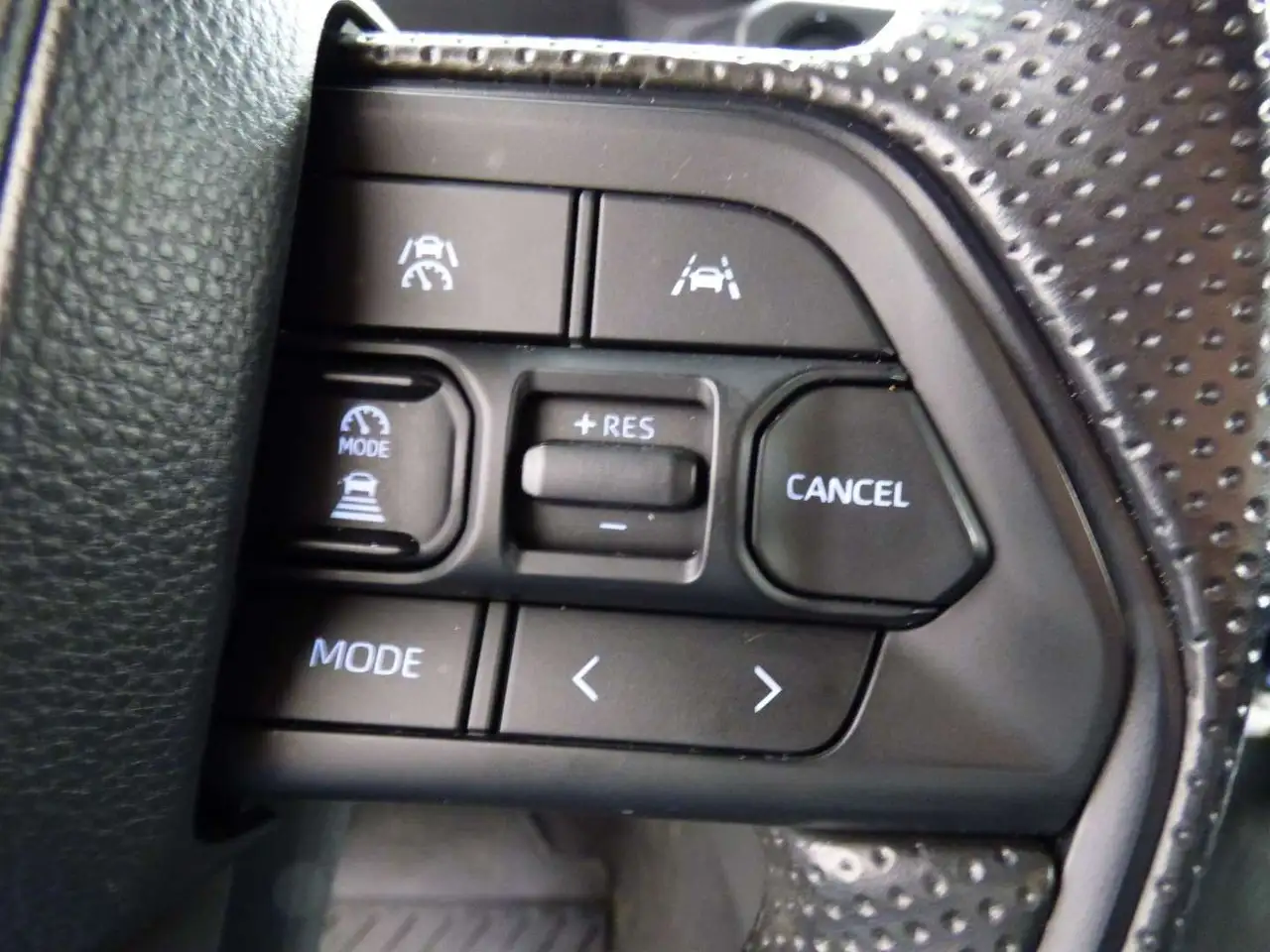 Toyota Tacoma снимка Toyota Tacoma