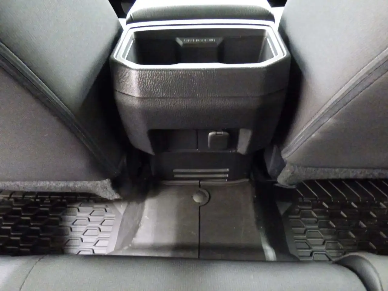 Toyota Tacoma снимка Toyota Tacoma