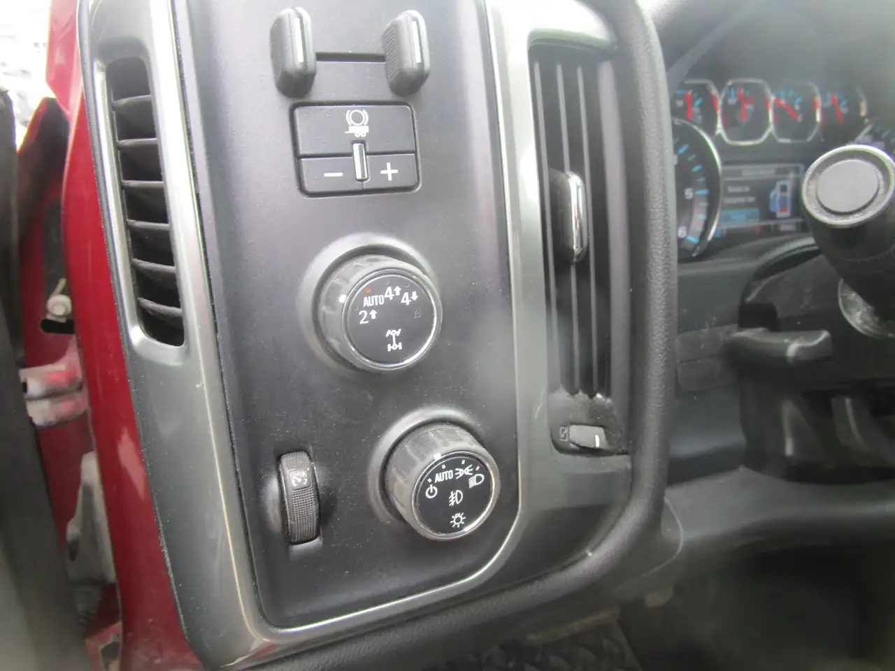 Chevrolet Silverado 1500 снимка Chevrolet Silverado 1500