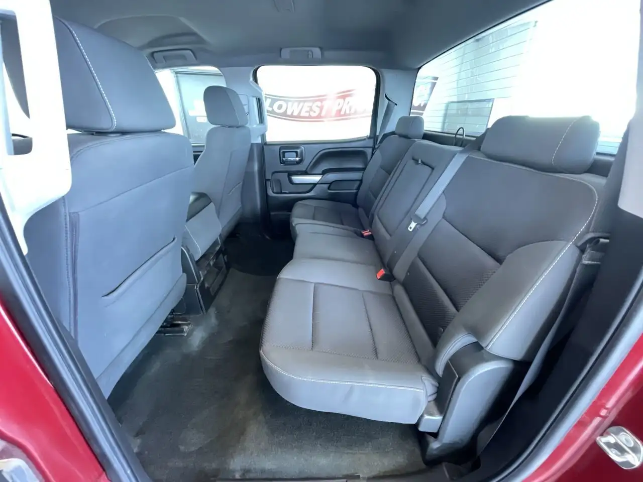 Chevrolet Silverado 1500 photo Chevrolet Silverado 1500