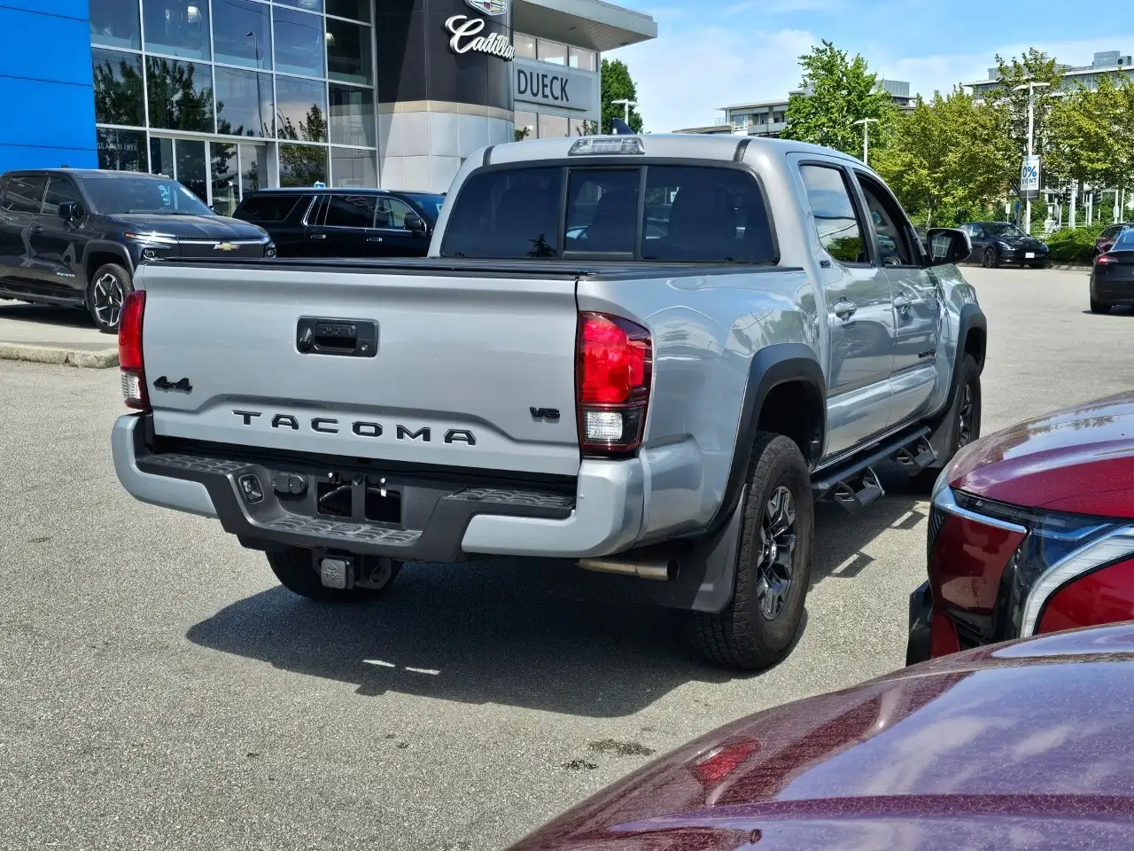 Toyota Tacoma снимка Toyota Tacoma