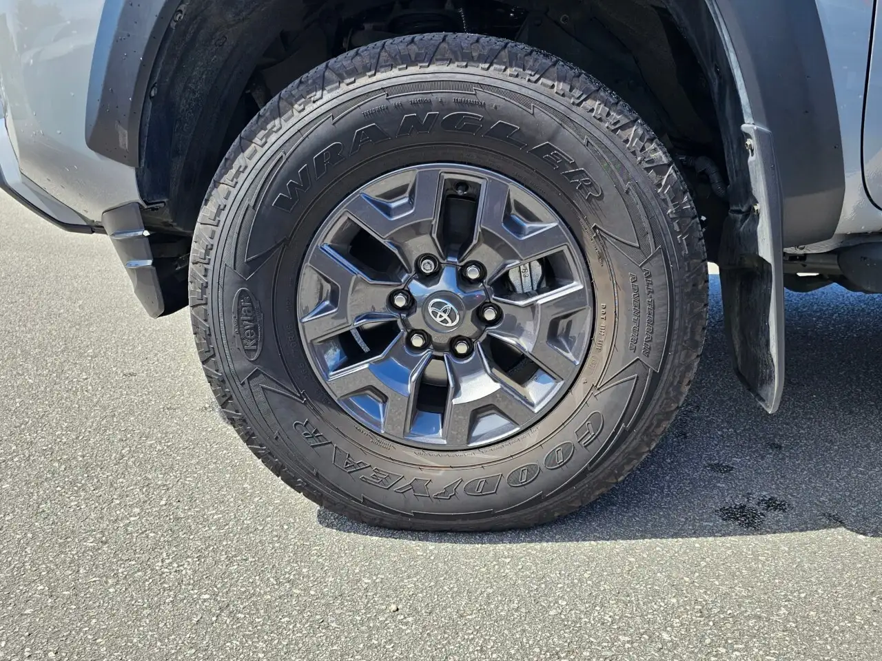 Toyota Tacoma снимка Toyota Tacoma