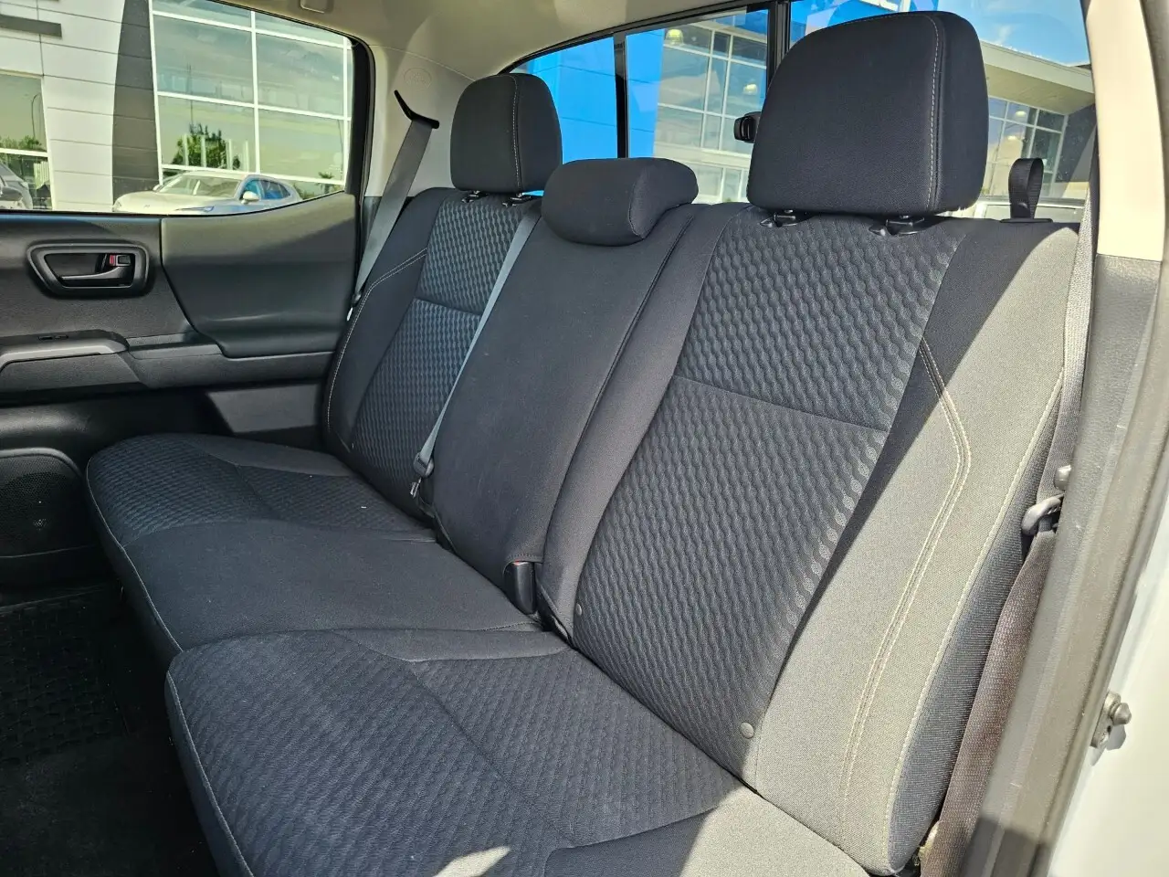 Toyota Tacoma снимка Toyota Tacoma