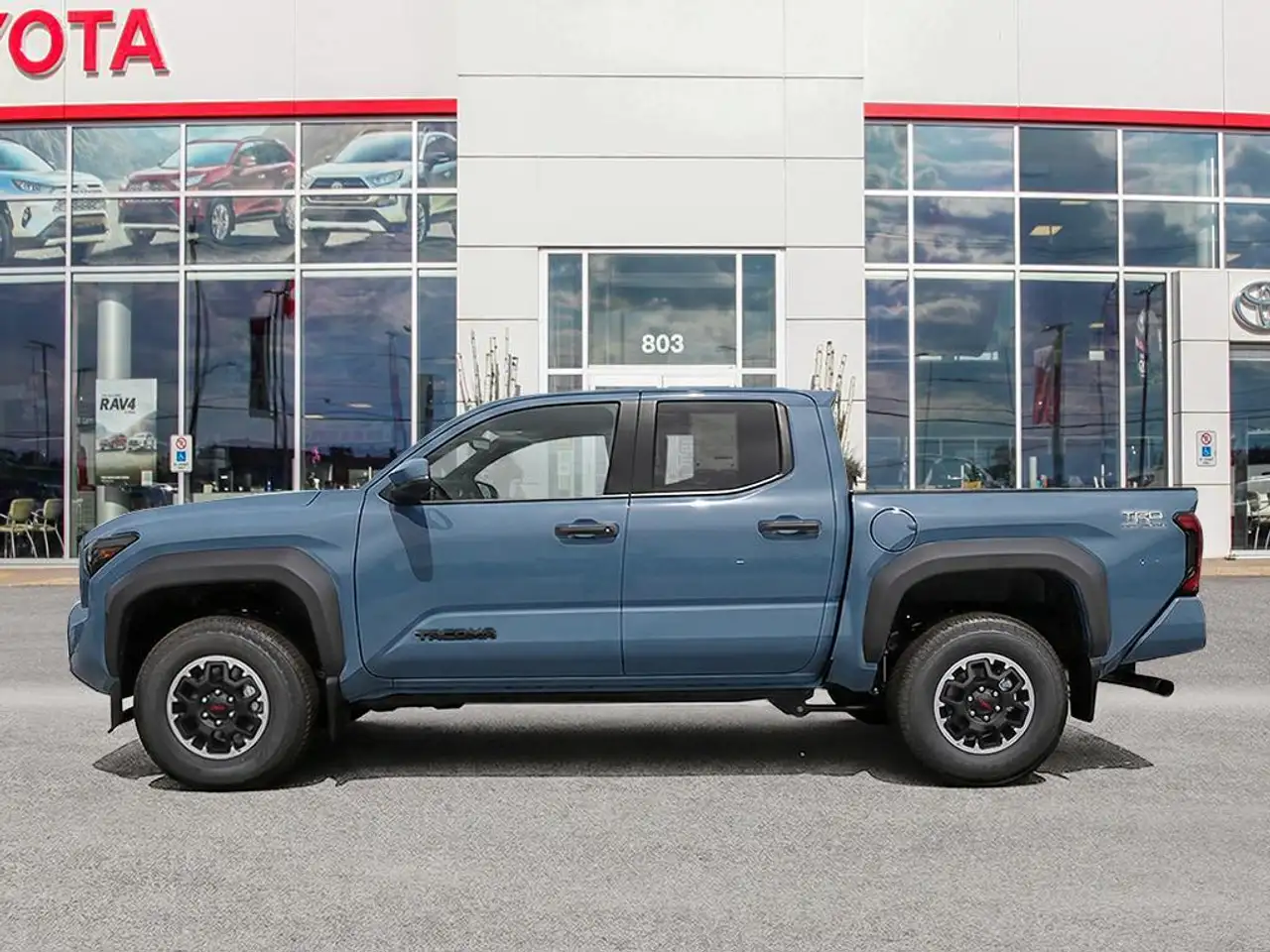 Toyota Tacoma снимка Toyota Tacoma
