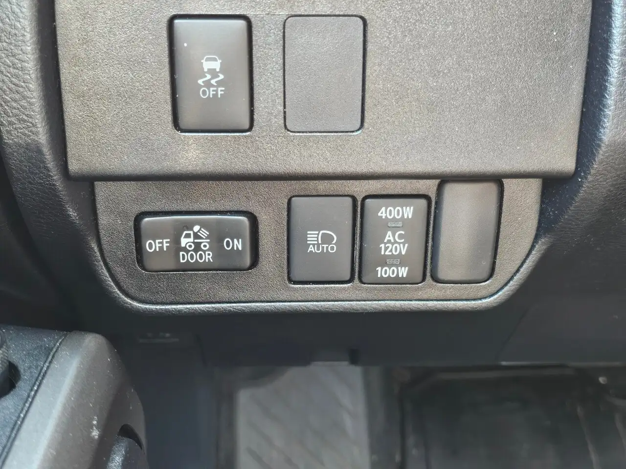 Toyota Tacoma снимка Toyota Tacoma