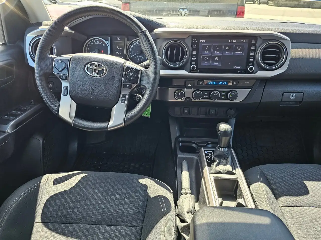 Toyota Tacoma снимка Toyota Tacoma
