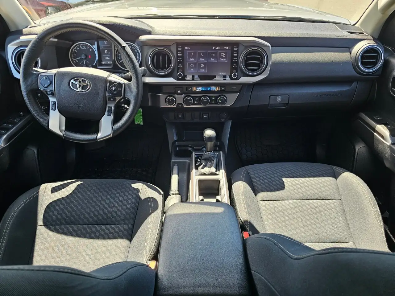 Toyota Tacoma снимка Toyota Tacoma
