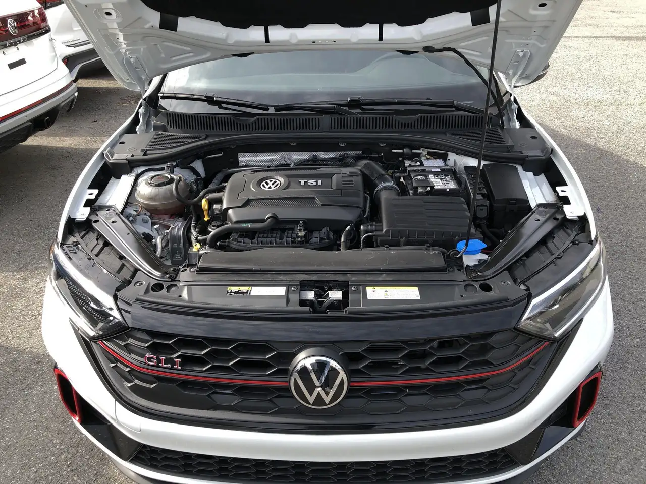 Volkswagen Jetta снимка Volkswagen Jetta