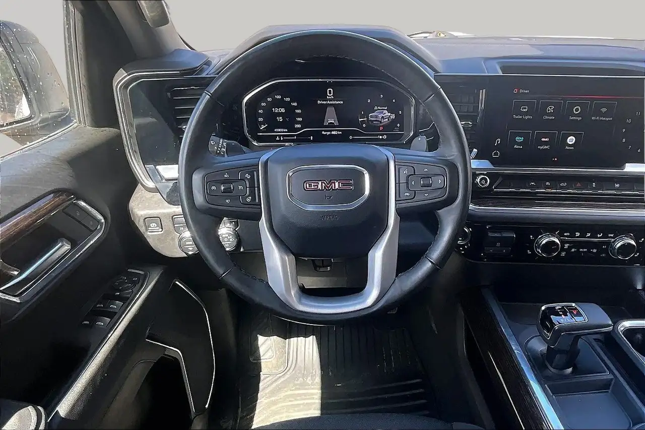GMC Sierra 1500 снимка GMC Sierra 1500