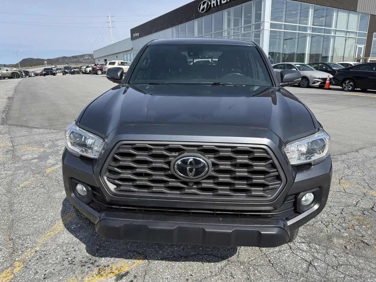 Toyota Tacoma снимка Toyota Tacoma