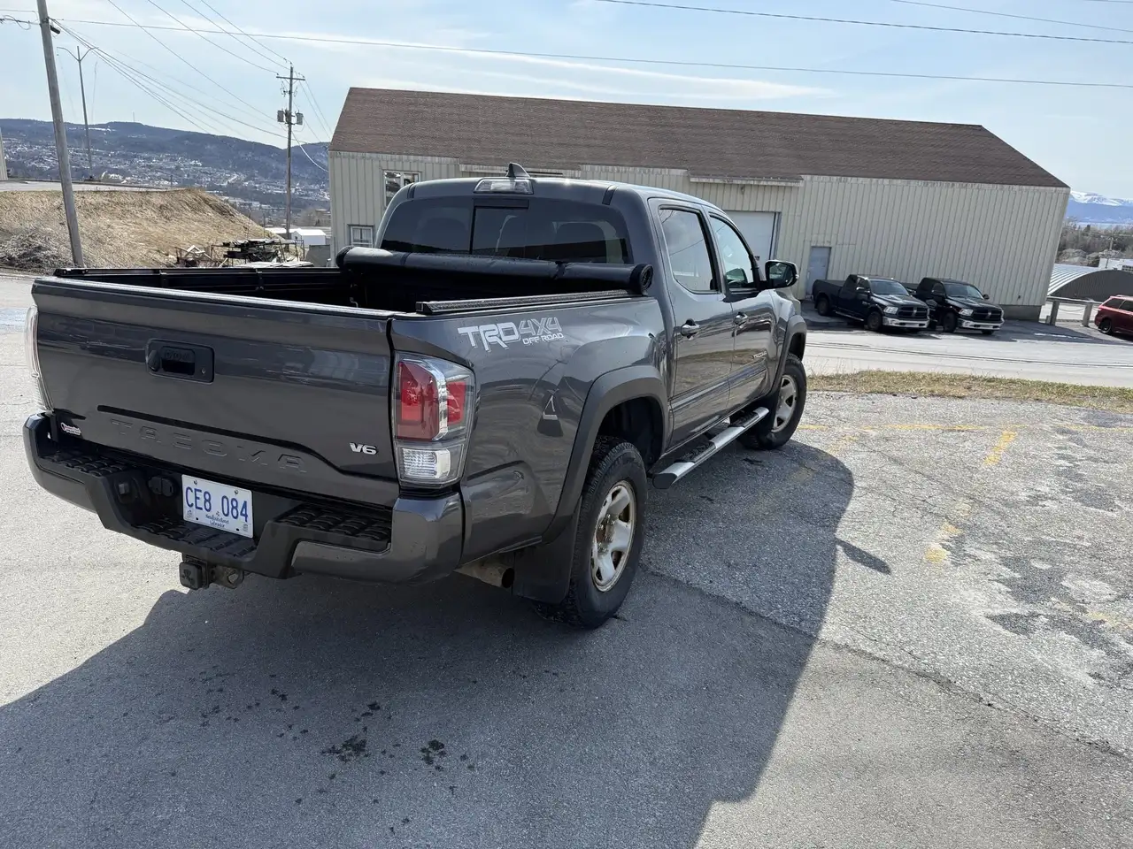 Toyota Tacoma снимка Toyota Tacoma