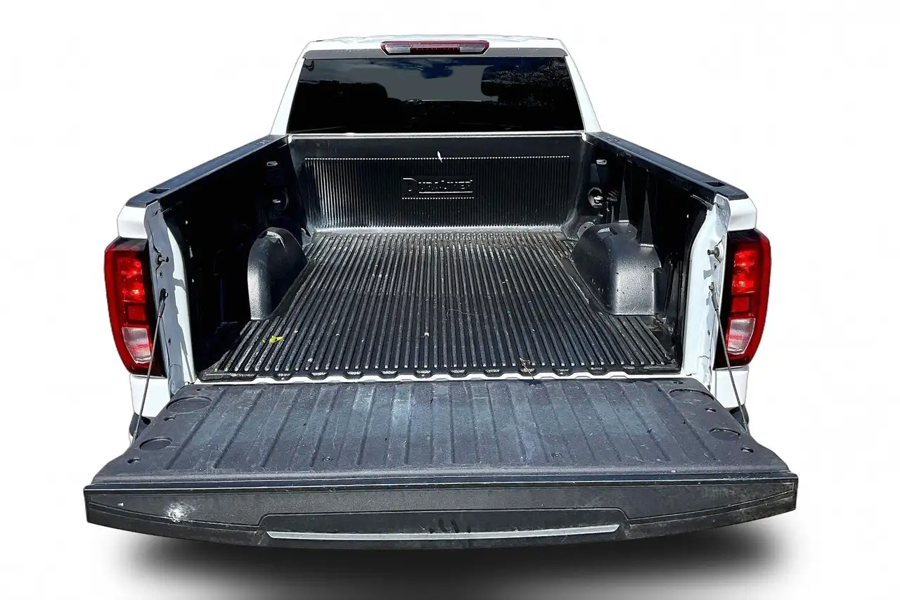 GMC Sierra 1500 снимка GMC Sierra 1500